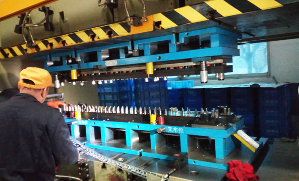 中国汽车冲压模具企业及市场发展特点